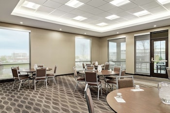homewood suites by hilton springfield medical district