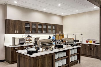 homewood suites by hilton springfield medical district