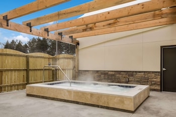 comfort inn and suites