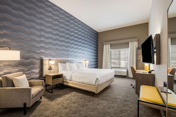 comfort inn and suites