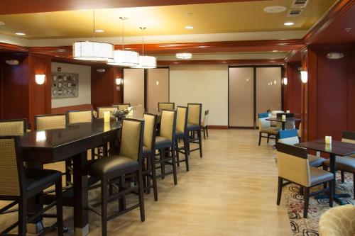 hampton inn enterprise