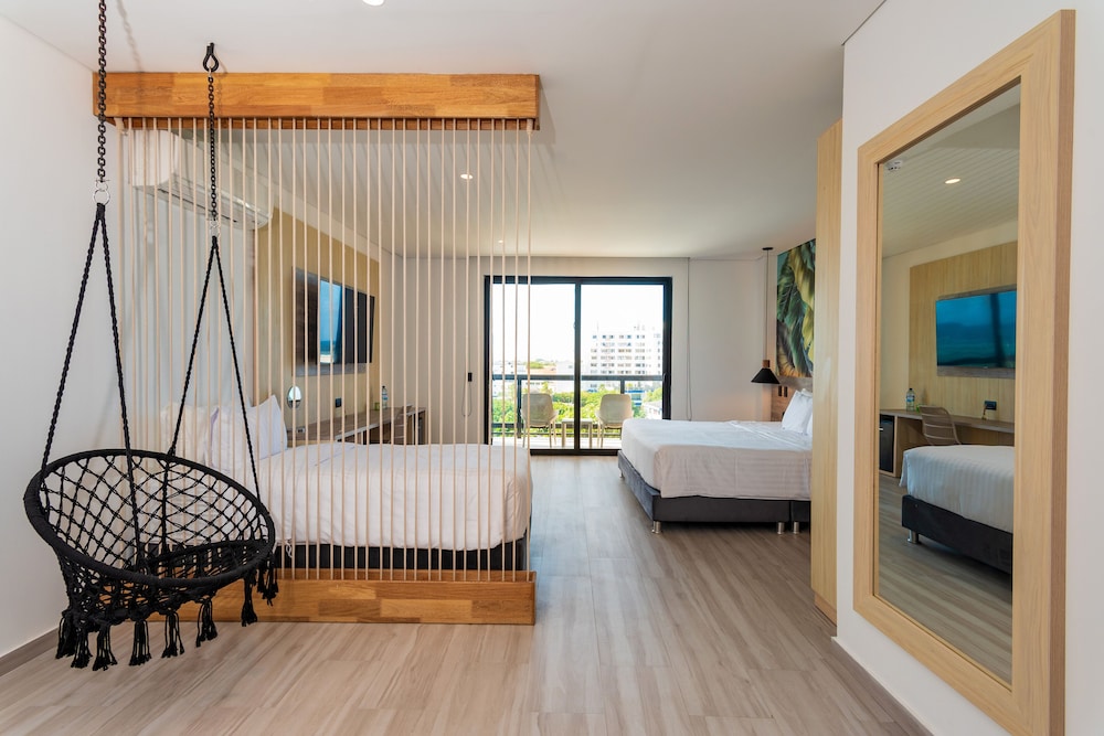 sea avenue hotel