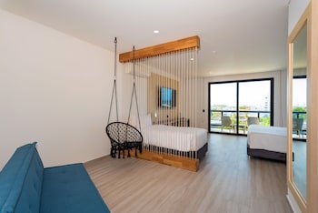 sea avenue hotel