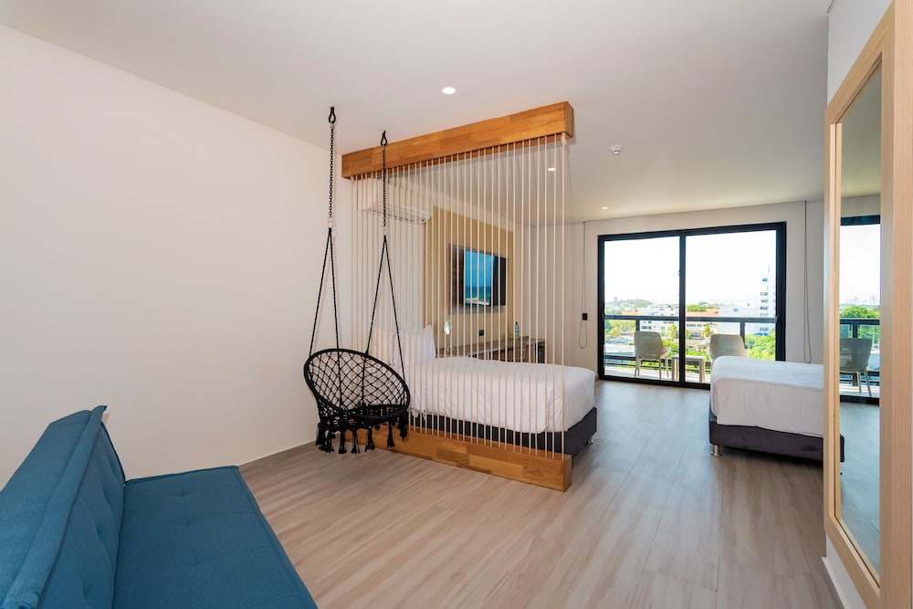 sea avenue hotel