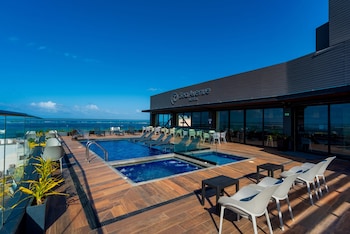 sea avenue hotel