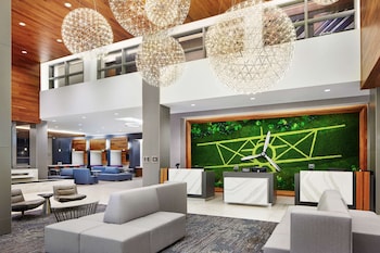 embassy suites by hilton atlanta airport north