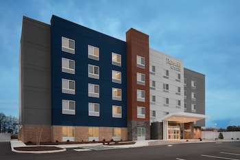 fairfield inn and suites by marriott stony creek
