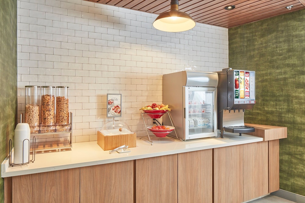 fairfield inn and suites by marriott stony creek