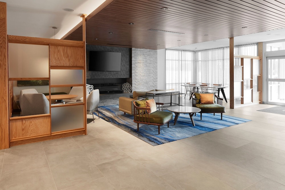 fairfield inn and suites by marriott stony creek