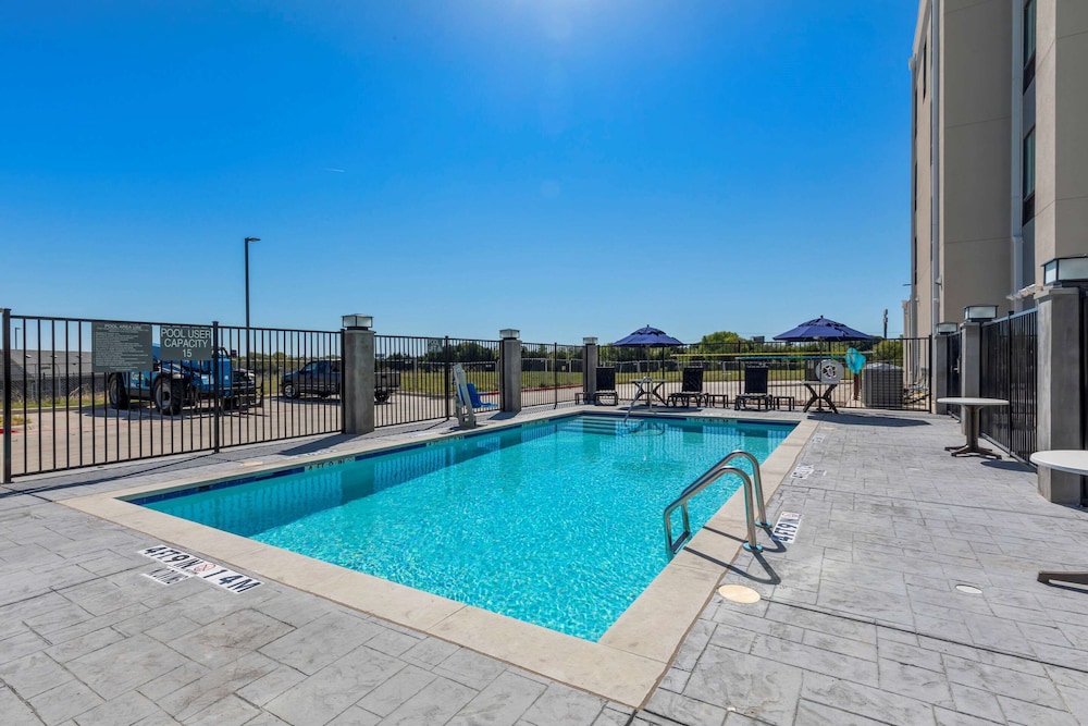 comfort inn and suites balch springs se dallas