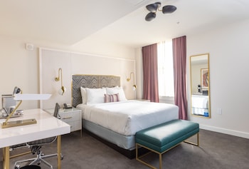 the kelly birmingham tapestry collection by hilton