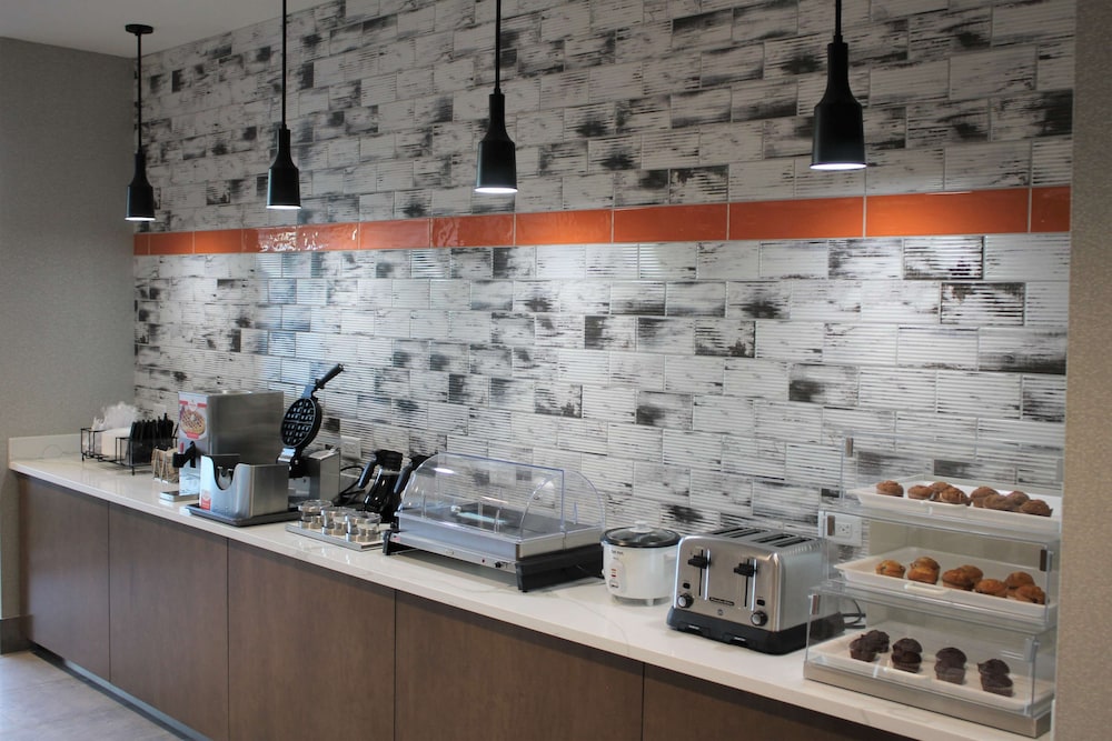 la quinta inn and suites by wyndham bardstown