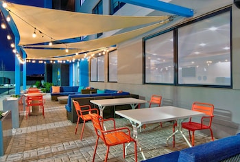 tru by hilton ashburn one loudoun