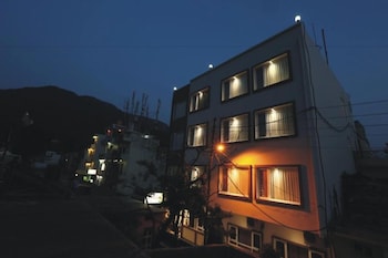 hotel green view behind pramarth niketan