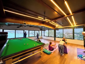 hotel green view behind pramarth niketan
