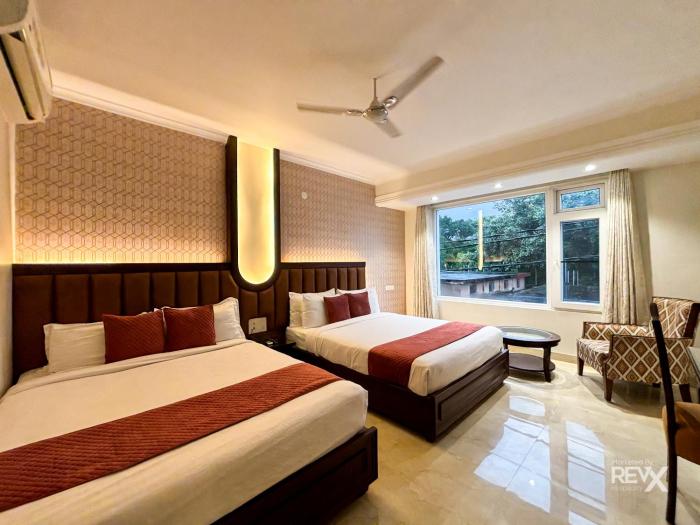 hotel green view behind pramarth niketan