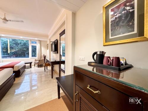 hotel green view behind pramarth niketan