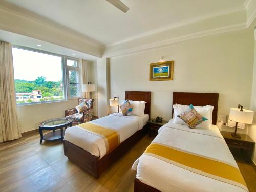 hotel green view behind pramarth niketan