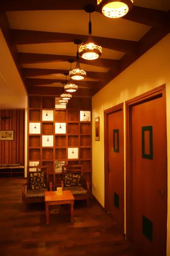 hotel green view behind pramarth niketan