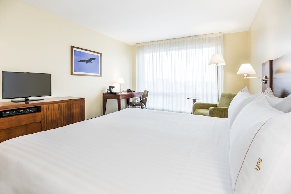 holiday inn express quito by ihg