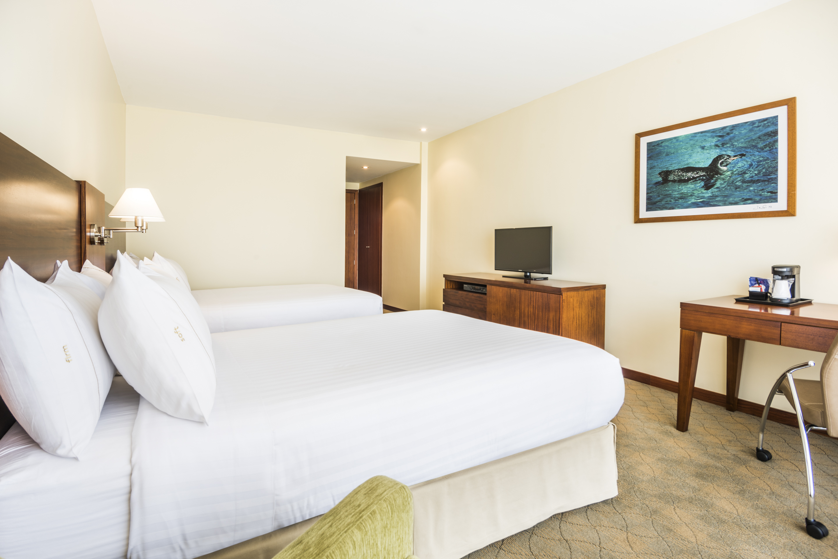 holiday inn express quito by ihg