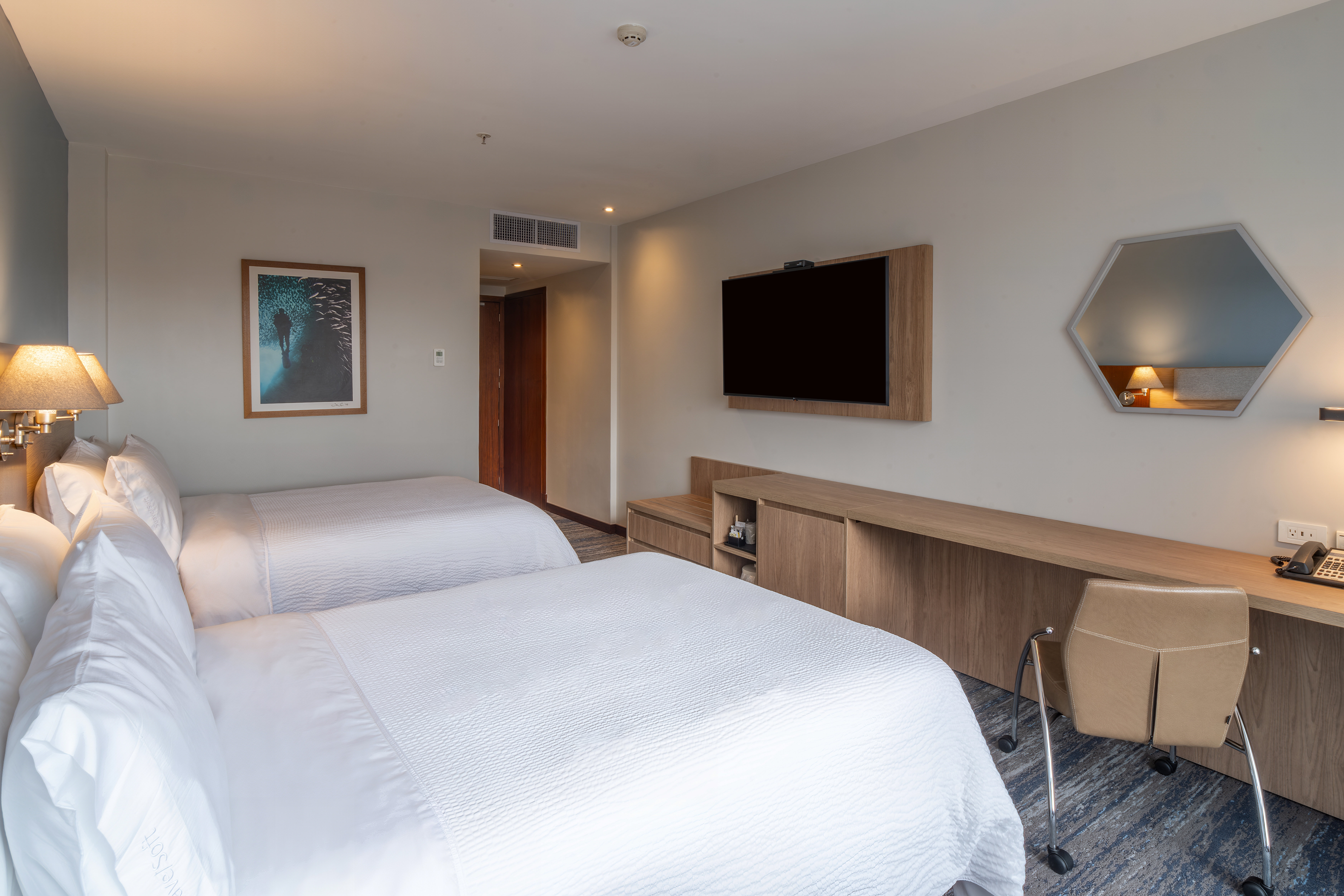 holiday inn express quito by ihg