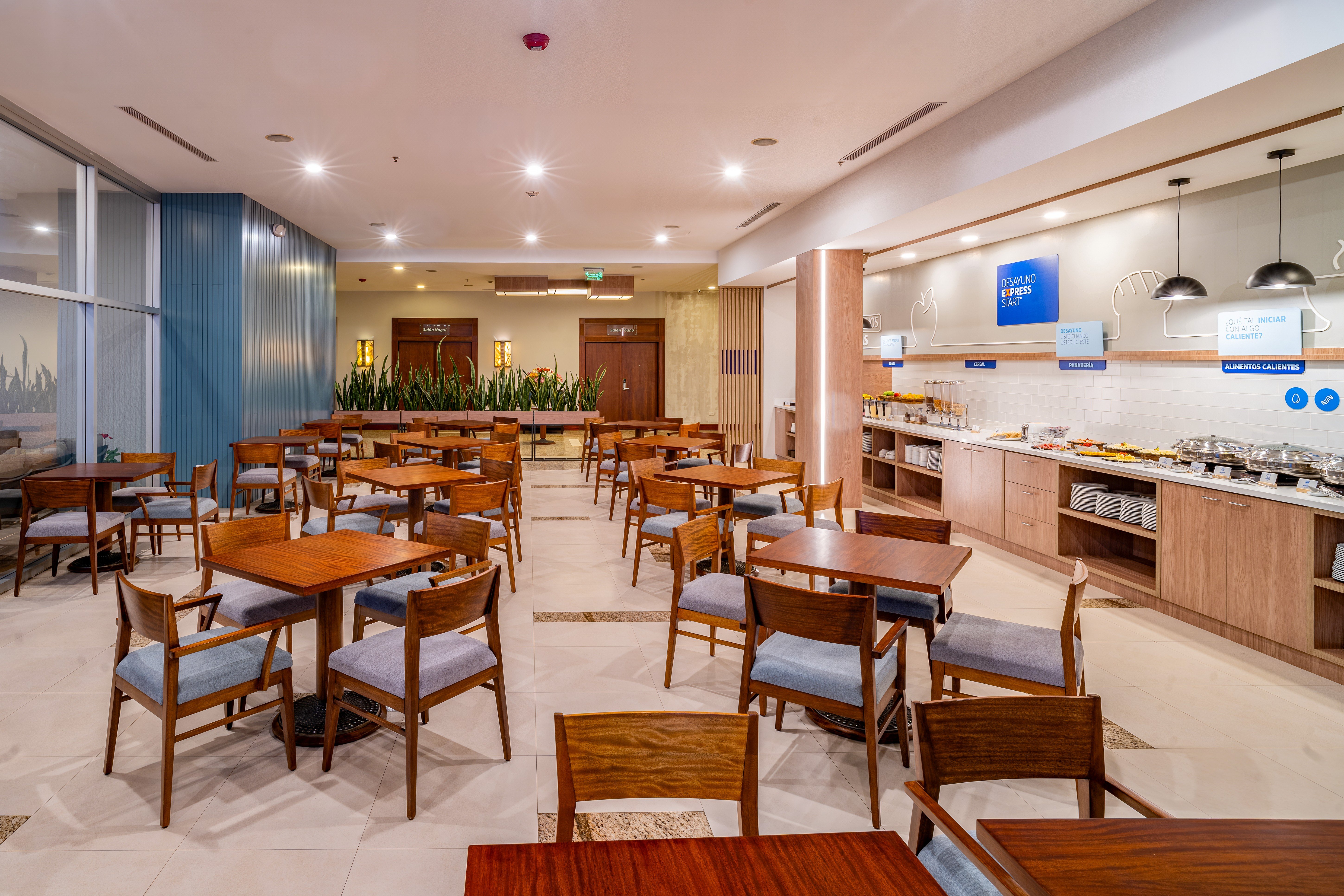 holiday inn express quito by ihg