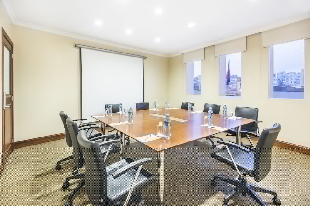 holiday inn express quito by ihg