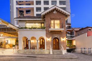 holiday inn express quito by ihg