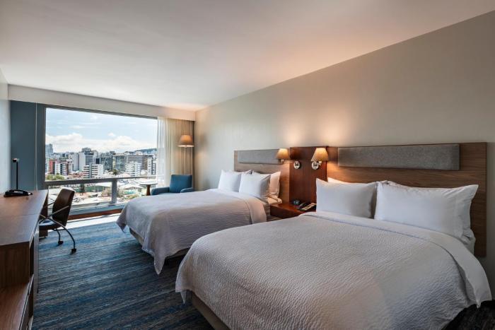 holiday inn express quito by ihg