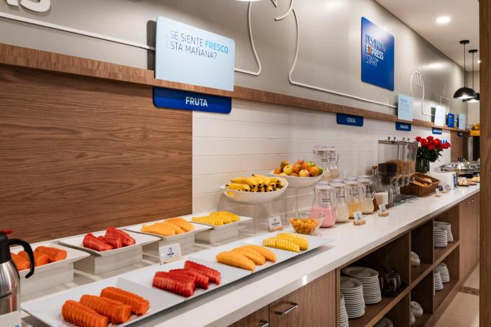 holiday inn express quito by ihg