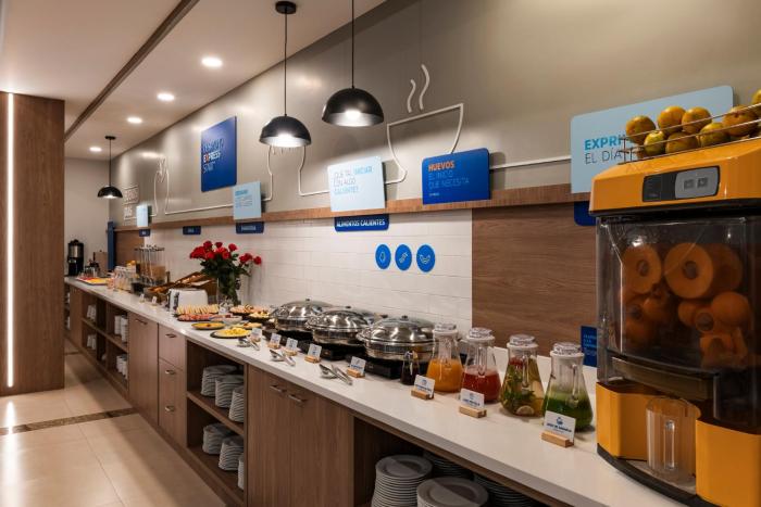 holiday inn express quito by ihg