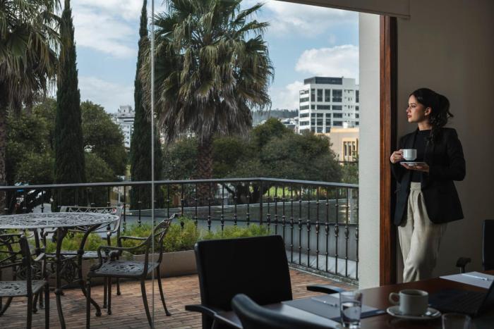 holiday inn express quito by ihg