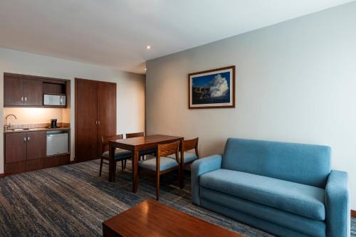 holiday inn express quito by ihg