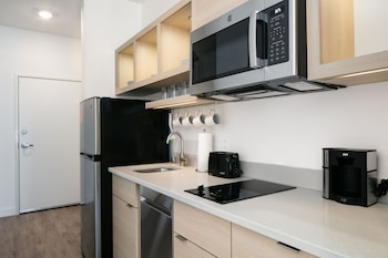 towneplace suites madison west middleton