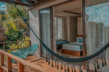 khaban bacalar hotel boutique