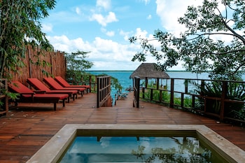 khaban bacalar hotel boutique