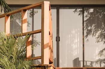 khaban bacalar hotel boutique