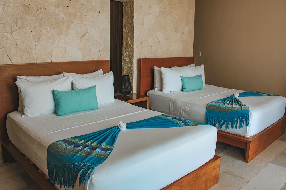 khaban bacalar hotel boutique