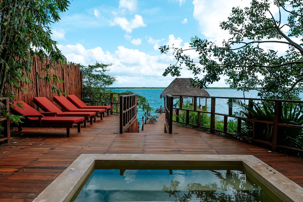 khaban bacalar hotel boutique