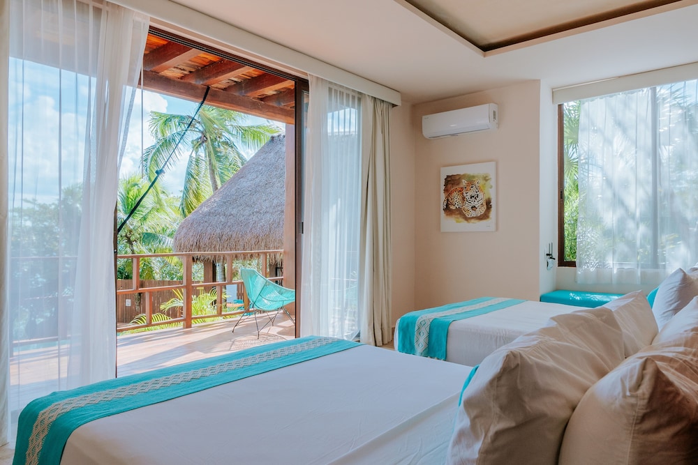 khaban bacalar hotel boutique