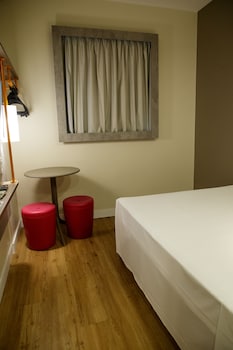 ibis budget maceio pajucara