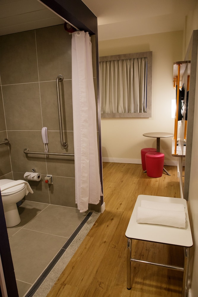 ibis budget maceio pajucara