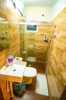 boldro surf house noronha