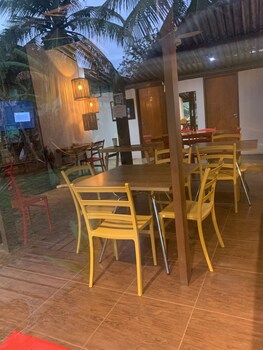 boldro surf house noronha