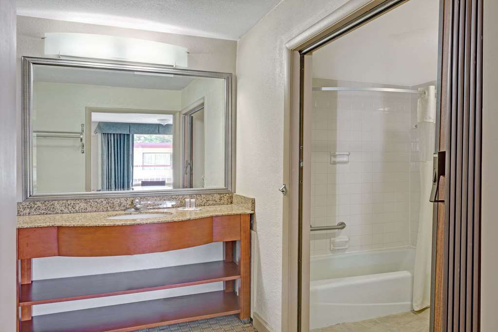 travelodge by wyndham williamsburg colonial area