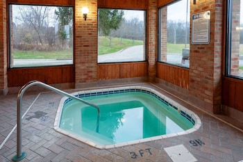 Days Inn By Wyndham Wooster,Wayne>>Mansfield,3 star