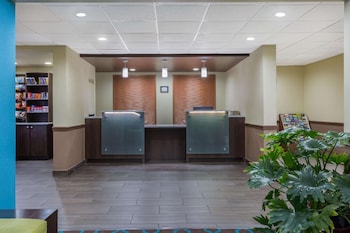 La Quinta Inn & Suites By Wyndham Wytheville,Wytheville>>Dublin,3 star
