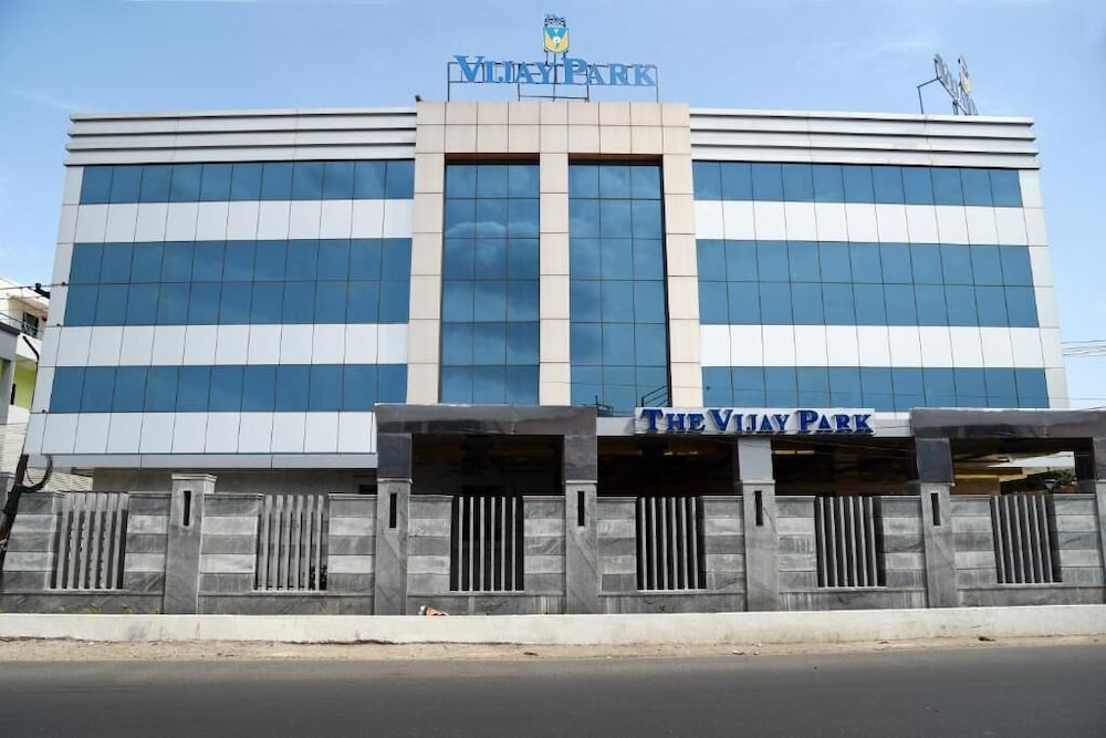 the vijay park alandur