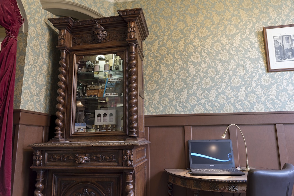 hotel fidder patricks whiskybar